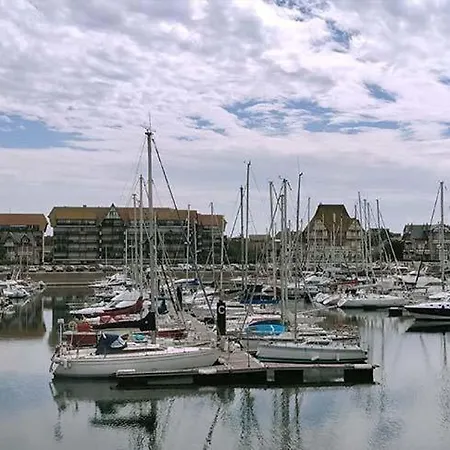 Le Loft-boat Appartamento Deauville