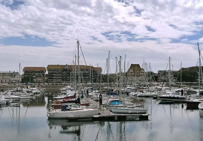 Le Loft-boat Apartment Deauville