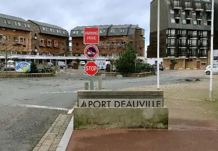 Апартаменты Le Loft-boat